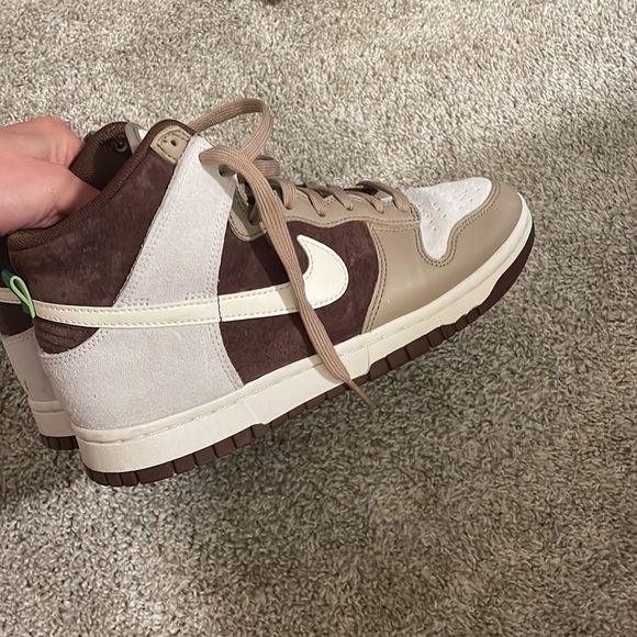 Nike chocolate high top dunk - Picture 4 of 5